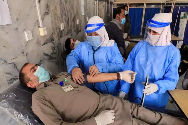 ملک میں کورونا سے مزید 113 اموات، تعداد 18 ہزار سے تجاوز کر گئی