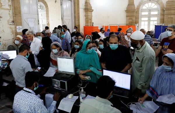 کورونا ویکسینیشن کے نام پر شہریوں کا حاصل کردہ ڈیٹا کس حد تک محفوظ؟
