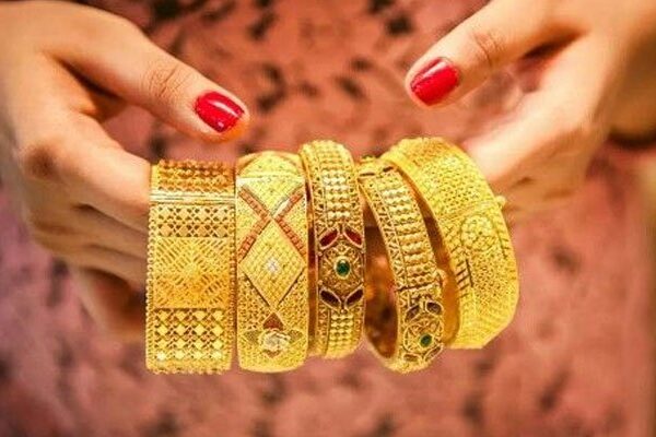 ملک میں سونے کی قیمت میں کمی کا سلسلہ جاری