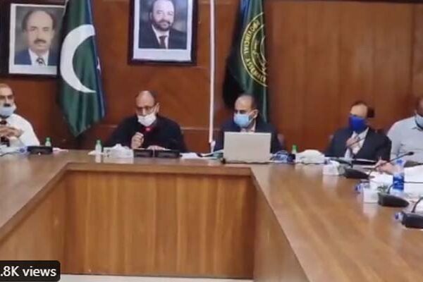 سندھ: اختیاری مضامین میں فیل ہونے پر پاسنگ مارکس دینے کا فیصلہ