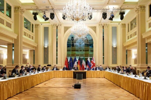 ویانا میں ایران کے جوہری پروگرام پر جاری مذاکرات میں بڑے اختلافات موجود ہیں: فرانس