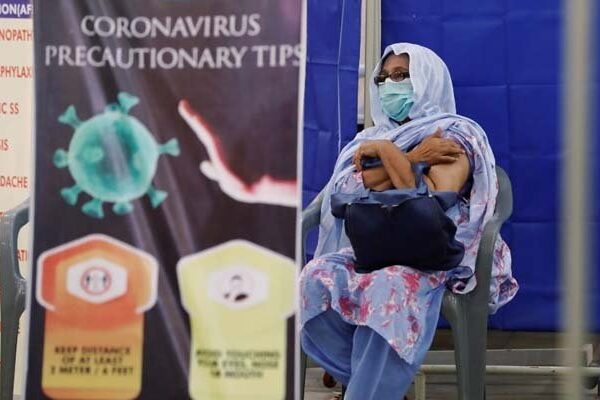 پاکستان: کورونا سے 44 اموات، مثبت کیسز کی طرح 2.29 ریکارڈ