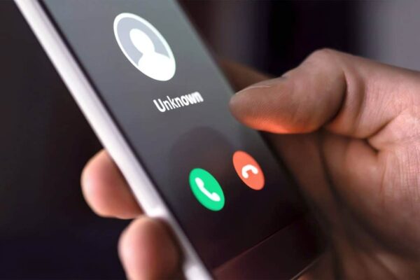 5 منٹ سے زائد کی فون کال پر اضافی ٹیکس کی تجویز ناقابلِ عمل قرار
