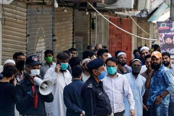 تاجروں کی وزیر اطلاعات سے ملاقات؛ مارکیٹیں 8 بجے تک کھولنے کا فیصلہ پیر تک موخر