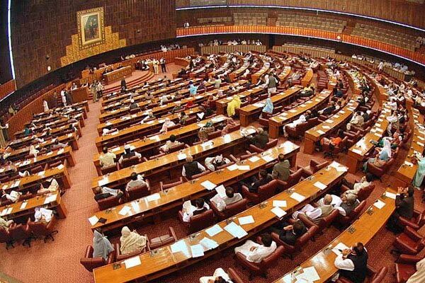 قائمہ کمیٹی پارلیمانی امور میں الیکشن اصلاحات کا بل کثرت رائے سے منظور