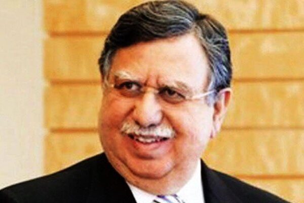 ڈی جی کسٹمز انٹیلی جنس پر ایف آئی آر کا معاملہ، شوکت ترین کا خط کام کرگیا