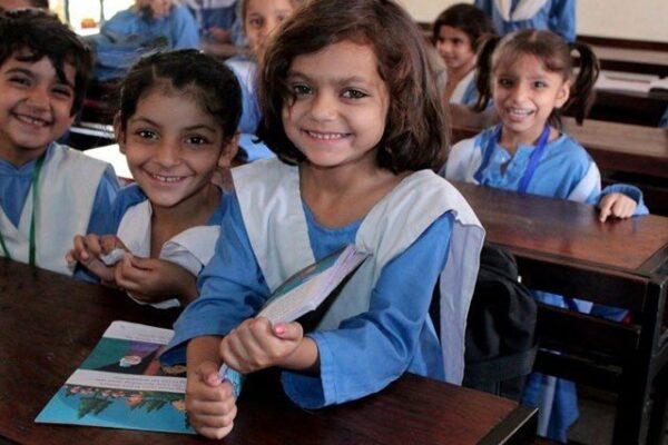 وفاقی تعلیمی اداروں میں پہلی سے چوتھی، چھٹی اور ساتویں کے طلبا بغیر امتحان پاس کرنے کا فیصلہ