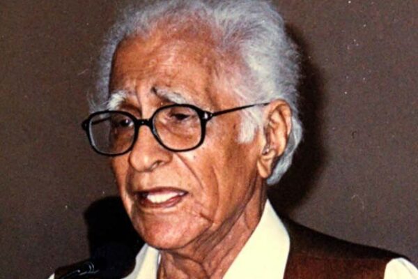 احمد ندیم قاسمی کو مداحوں سے بچھڑے 15 برس بیت گئے