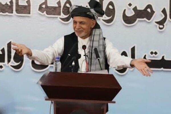 امریکی فوج چلی گئی اب طالبان کس سے اور کیوں لڑ رہے ہیں، افغان صدر