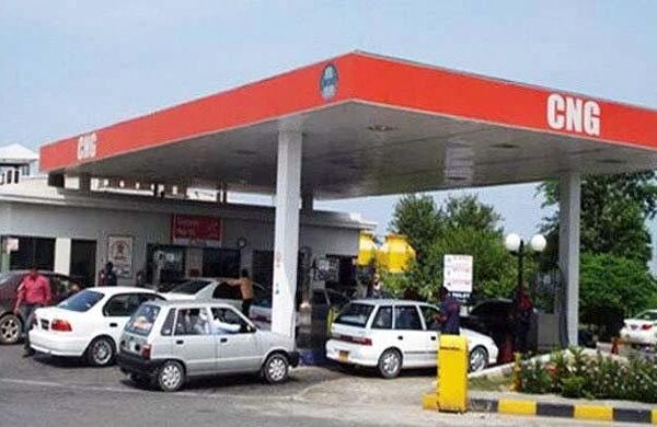 سندھ کے بعد پنجاب میں بھی سی این جی مہنگی ہو گئی