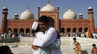 Eid-ul-Adha, Holidays