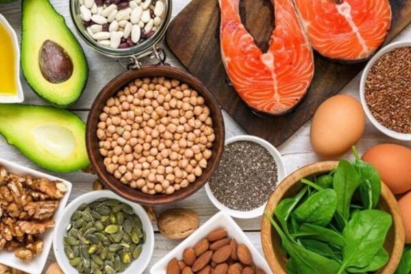 مچھلی نہ کھانے اور سگریٹ پینے کے نقصانات ایک ہی جیسے ہیں، ماہرین