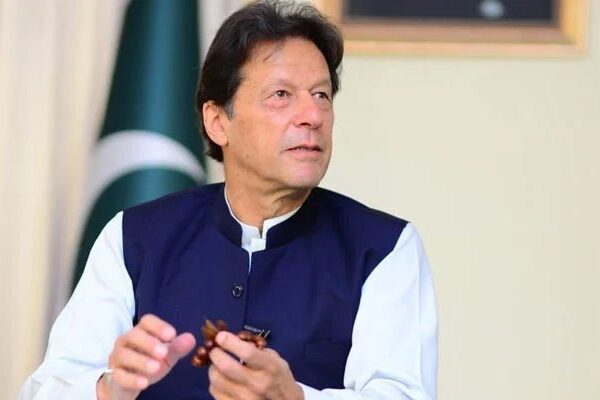 جتنا بھی دباؤ ہو پاک چین تعلقات تبدیل نہیں ہوں گے: وزیراعظم
