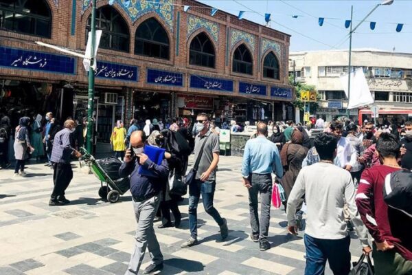 ایران نے 12 ممالک سے ملک میں داخلے پر پابندی عائد کر دی