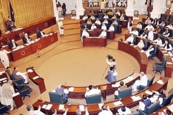 خیبر پختونخوا پر اندرونی و بیرونی قرضوں کا حجم 256 ارب روپے سے زائد ہو گیا