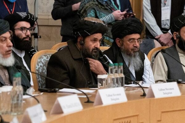 افغانستان میں طالبان کے ساتھ مذاکرات کے ذریعے تنازع طے کیا جائے: نیٹو چیف