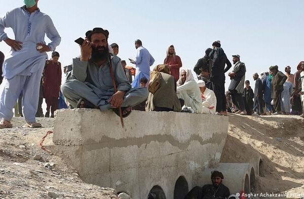 افغانستان میں بے گھر ہونے والوں کی تعداد میں ڈرامائی اضافہ