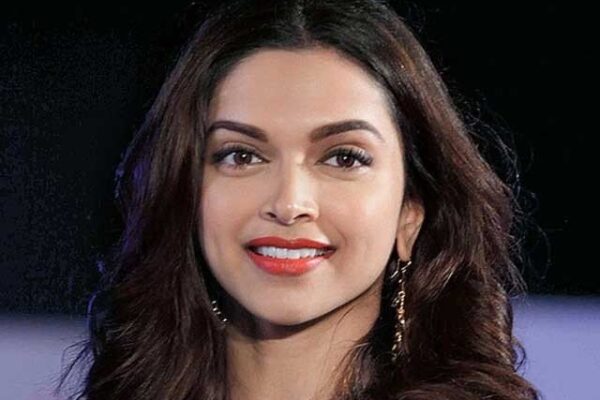 دپیکا کو جیا خان کے انتقال پر پہنا گیا لباس نیلام کرنا مہنگا پڑ گیا