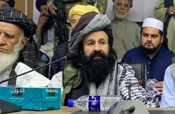 اشرف غنی اور امراللہ صالح سمیت سب کیلئے عام معافی ہے: خلیل حقانی