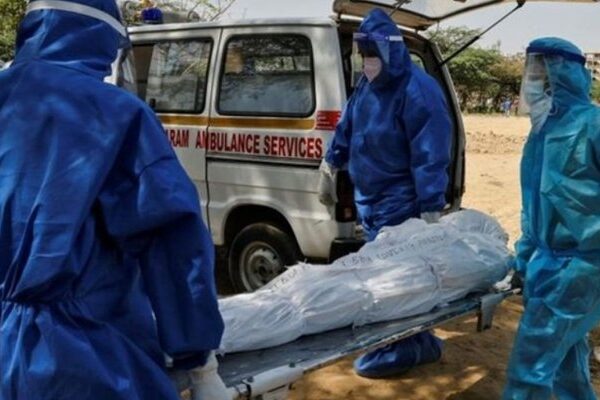 پاکستان میں کورونا سے مزید 73 افراد انتقال کر گئے