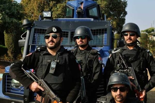 خیبرپختونخوا میں چائنیز سمیت غیرملکیوں کی سکیورٹی بڑھانے کا فیصلہ