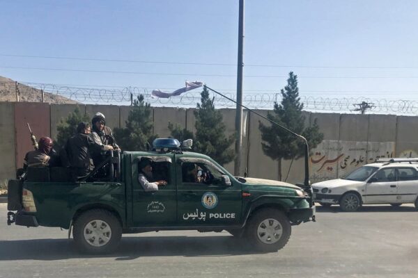 طالبان کاشمالی افغانستان میں تین اضلاع پر قبضے کا دعویٰ