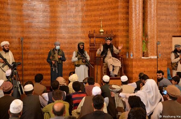 افغانستان میں استحکام، کیا علاقائی حل ممکن ہے؟