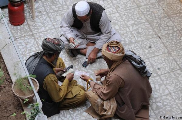 افغانستان کا اقتصادی بحران شدید تر ہوتا ہوا
