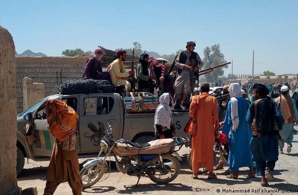 طالبان کو روکنے میں افغان فورسز کی ناکامی سے امریکی عہدیدار کافی مایوس
