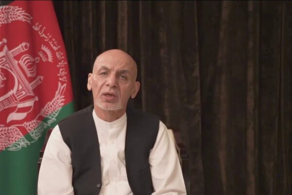 اپنی اور اہلیہ کی جائیدادوں کی تحقیقات عالمی اداروں سے کرانے کو تیار ہوں، اشرف غنی