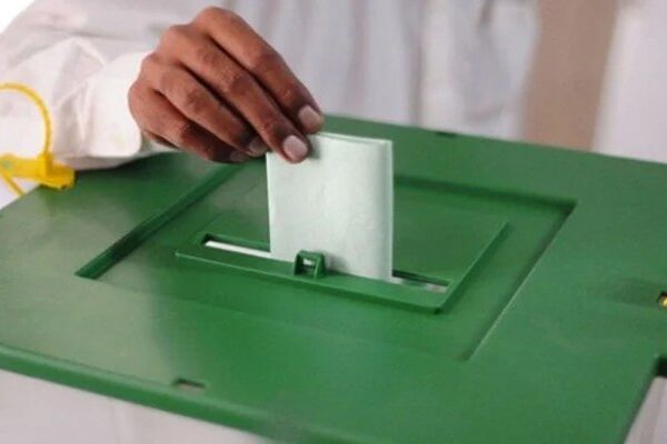 کنٹونمنٹ بورڈز میں بلدیاتی الیکشن کیلئے پولنگ کا وقت ختم، ووٹوں کی گنتی شروع