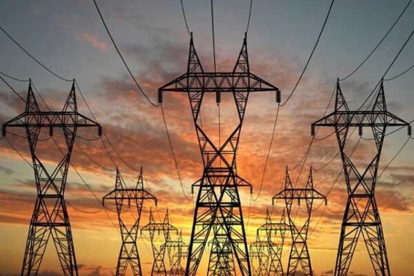 سردیوں میں بجلی زیادہ استعمال کرنے پر رعایت دینے کا فیصلہ