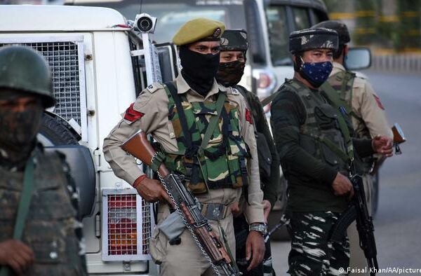 برطانوی پارلیمان میں کشمیر پر بحث سے بھارت چراغ پا