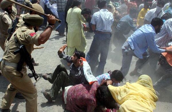 پاکستان نے مقبوضہ کشمیر میں بھارتی مظالم کا تازہ ڈوزیئر جاری کر دیا