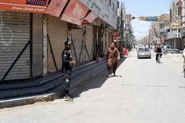 کورونا وائرس پھیلاؤ کے خدشات پر پشاور کے مختلف علاقوں میں اسمارٹ لاک ڈاؤن نافذ