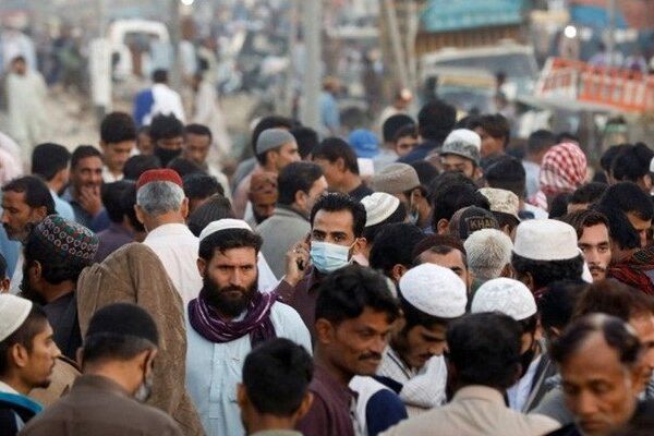 پاکستان میں کورونا مثبت کیسز کی شرح 4 فیصد سے کم، مزید 52 افراد انتقال کر گئے
