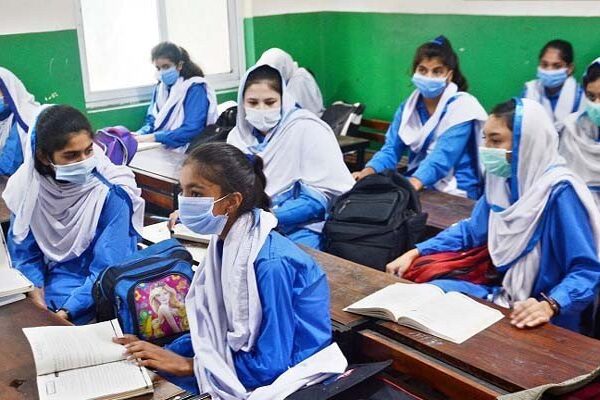 سندھ کے اسکولوں میں کل سے ویکسینیشن مہم شروع کرنے کا فیصلہ