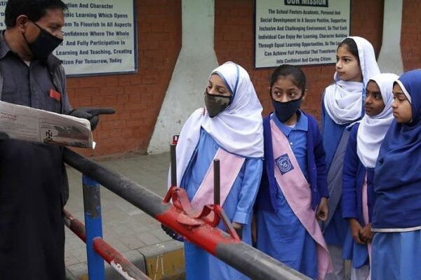 پنجاب اور کے پی میں کورونا کے باعث بند تعلیمی ادارے کھل گئے