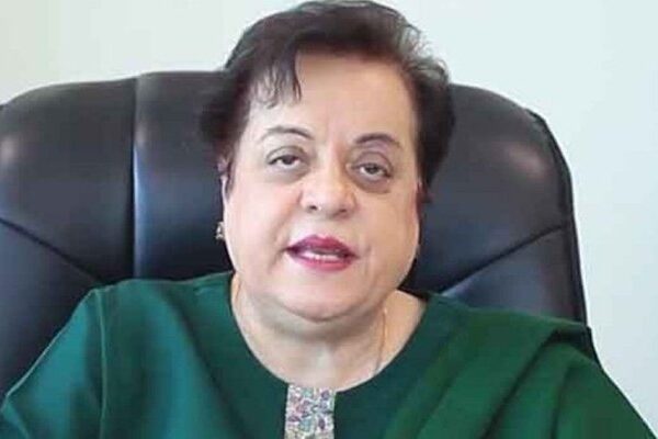 پارکوں میں خواتین کی انٹری کے اوقات کار، شیریں مزاری کی پنجاب حکومت پر تنقید