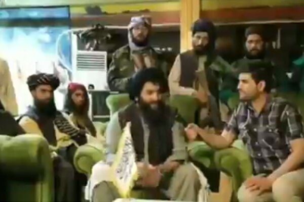 بغیر پردے والی عورت ’کٹے ہوئے تربوز‘ کی طرح ہے : طالبان عہدے دار