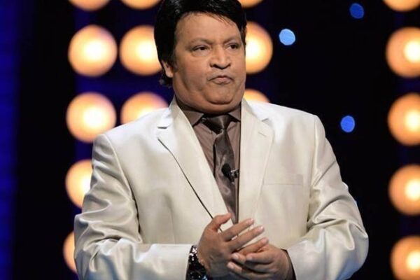 عمر شریف بمقابلہ ڈاکٹر عبدالقدیر خان
