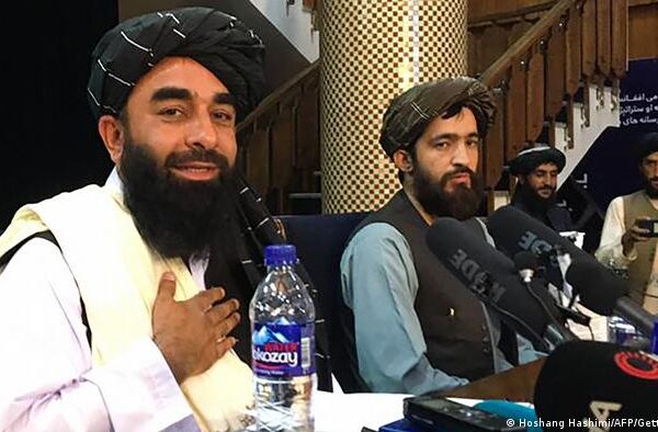 طالبان کے نائب وزراء کی فہرست: خواتین کا نام و نشان نہیں