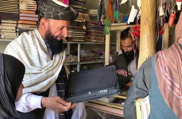 افغانستان میں بدلتے رویے، بچیوں کی تعلیم پر سجھوتہ نہیں