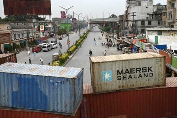 کالعدم تنظیم سے حکومت وعلماء کمیٹی کے مذکرات؛ مظاہرین کے خلاف ایک اور بھی مقدمہ