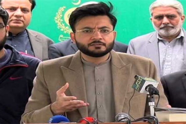 آج تک فضل الرحمان نے اپنی پارٹی کا حساب نہیں دیا، فرخ حبیب