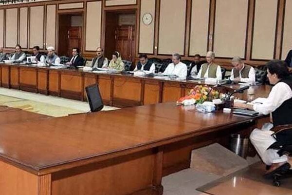 وزیراعظم نے بڑھتی مہنگائی پر اہم اجلاس طلب کرلیا
