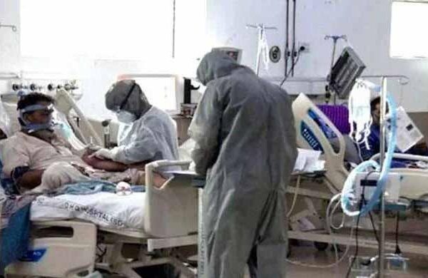 پاکستان: کورونا سے 24 گھنٹوں میں رواں سال کے دوران سب سے کم اموات