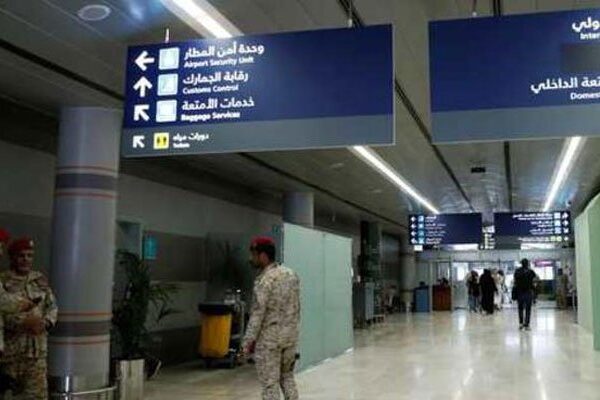 سعودی عرب کے ائیر پورٹ پر حوثی باغیوں کا میزائل حملہ، 10 افراد زخمی