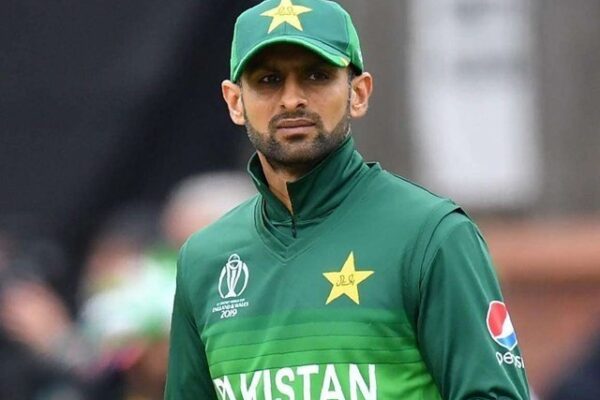 شعیب ملک صہیب مقصود کی جگہ قومی اسکواڈ میں شامل