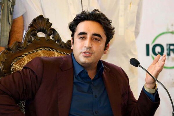 گیس بحران سمیت تمام مسائل سے نجات پی ٹی آئی حکومت کے خاتمے میں ہے: بلاول بھٹو